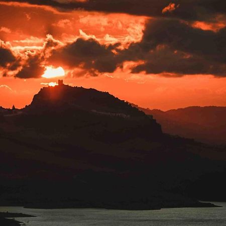 Casa Montaur Zahara De La Sierra Villa Kültér fotó